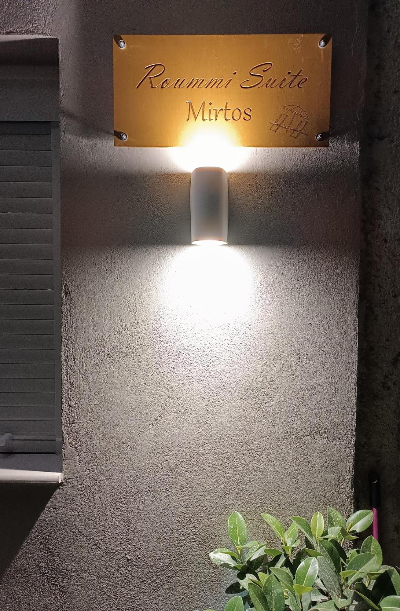 Roummi Suite Mirtos Luaran gambar